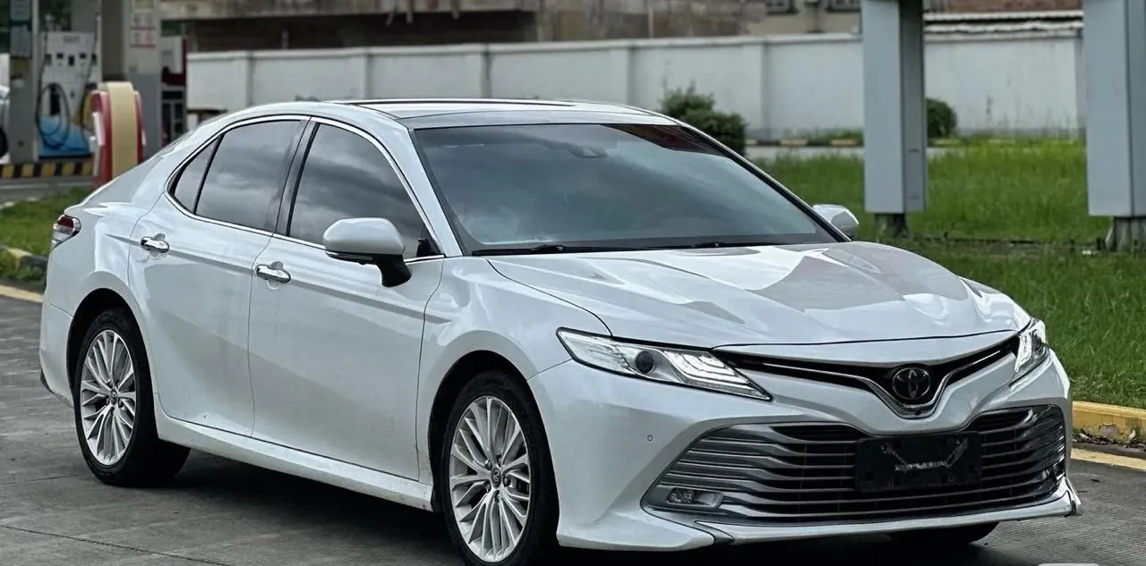 Toyota 2026 Camry Double Engine 2.0HSE Stepless Sports Lite Edition Automatic Gear 6