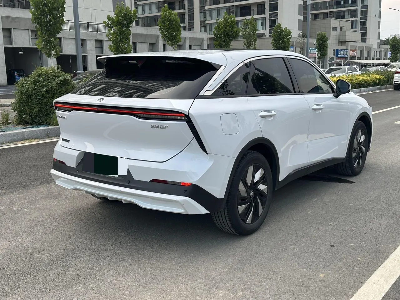 Venucia 2023 Large V DD-i Super Hybrid 1.5T Stepless 110km iE Edition Automatic Gear 5
