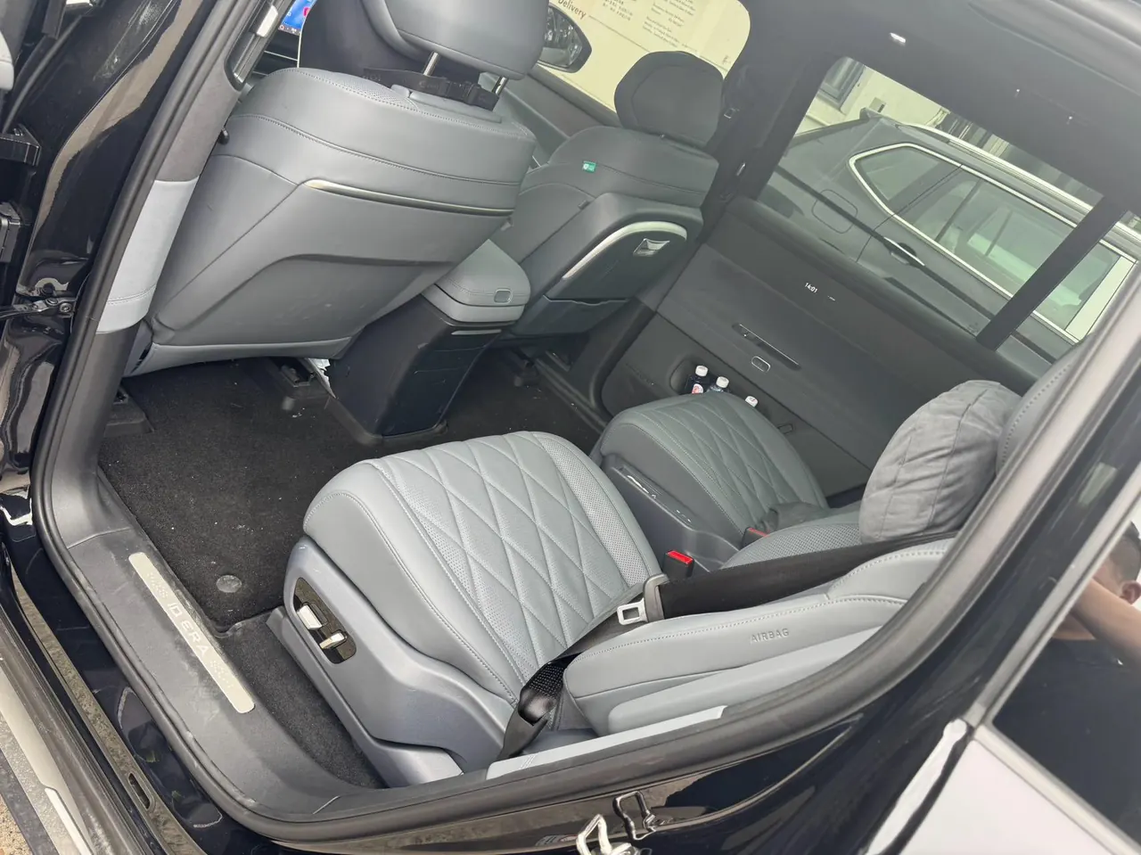 Volkswagen 2026 ID.ERA 9X Ultra 4-wheel drive automatic gear 5