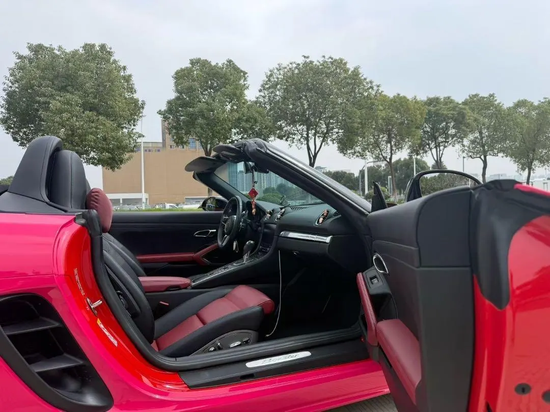 Porsche 718 (Imported) 2020 718 Boxer 2.0T Automatic 6