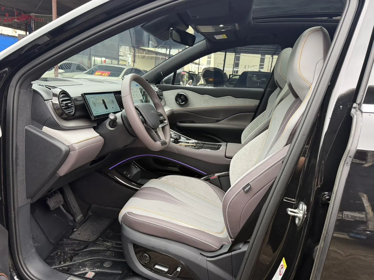 BYD 2024 frigate 07 DM-i 1.5T stepless glory version 205KM flagship automatic gear 5