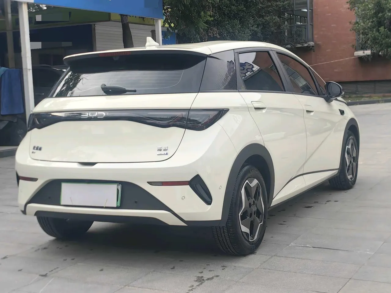 BYD 2025 Dolphin Smart Driving 420km Free Automatic 4