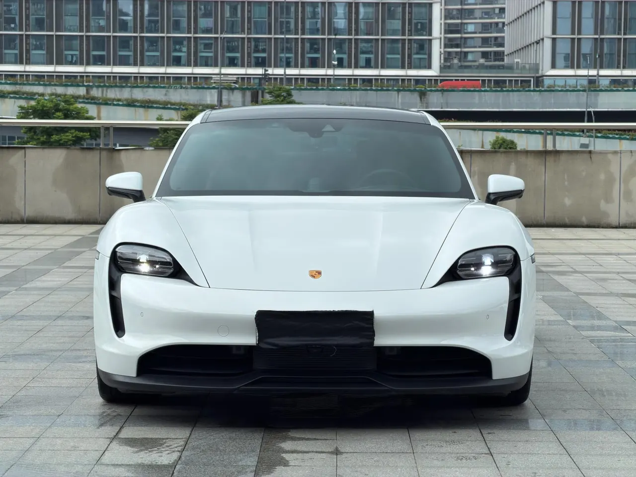 Porsche Taycan (Imported) 2020 Taycan Taycan Automatic 3