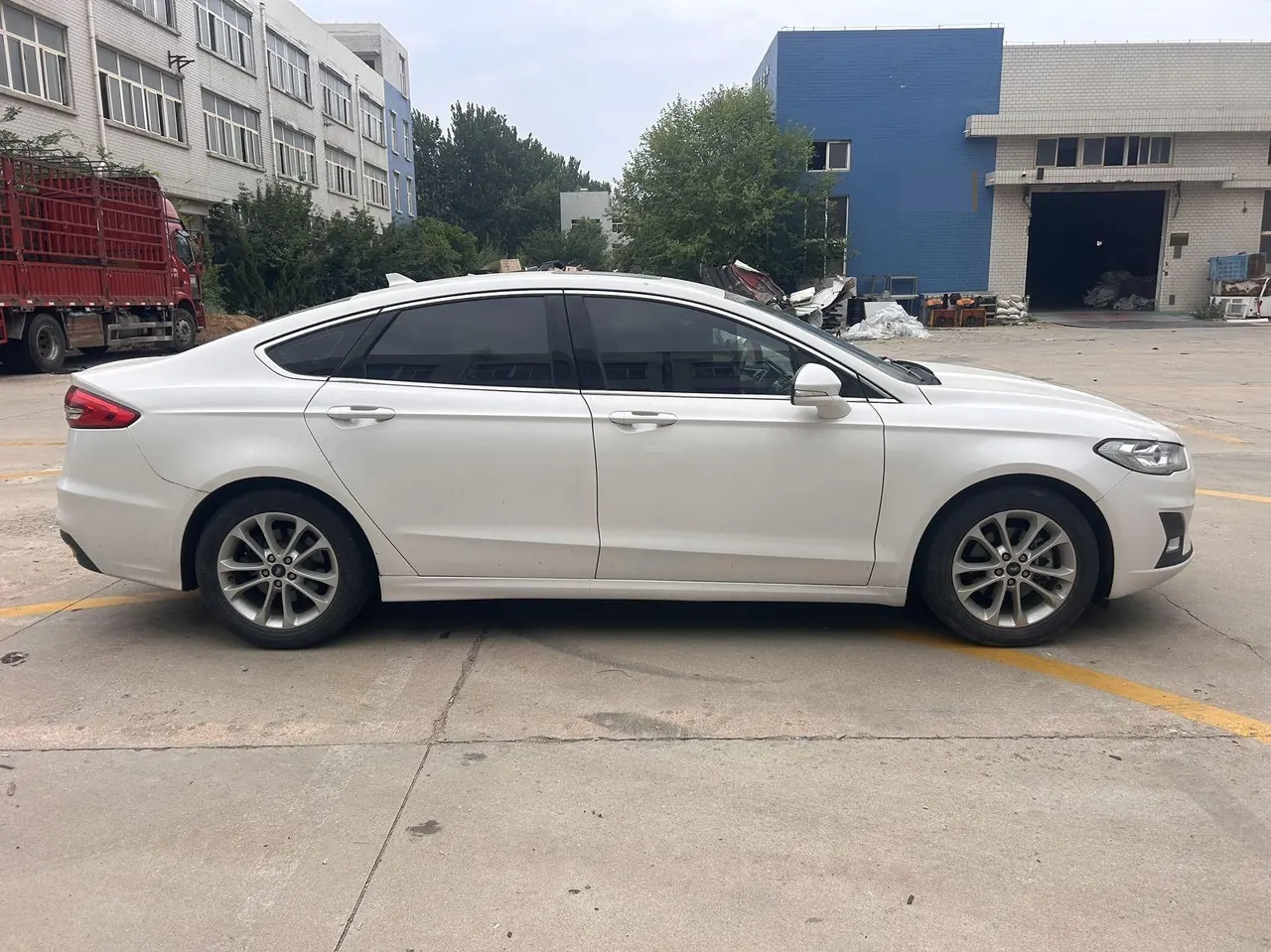 Ford 2020 Mondeo 2.0T EcoBoost 200 fashion automatic gear 4