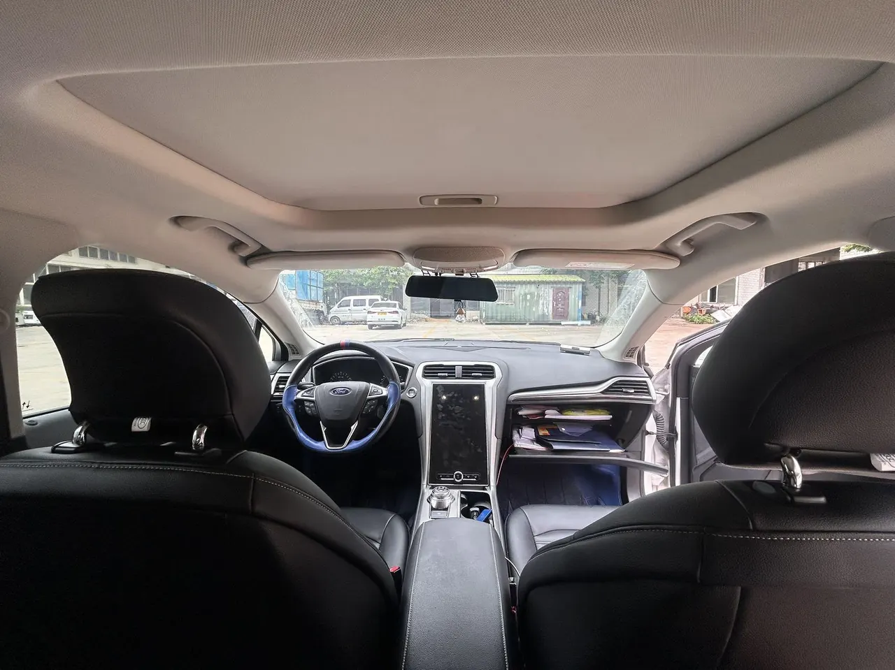 Ford 2020 Mondeo 2.0T EcoBoost 200 fashion automatic gear 9