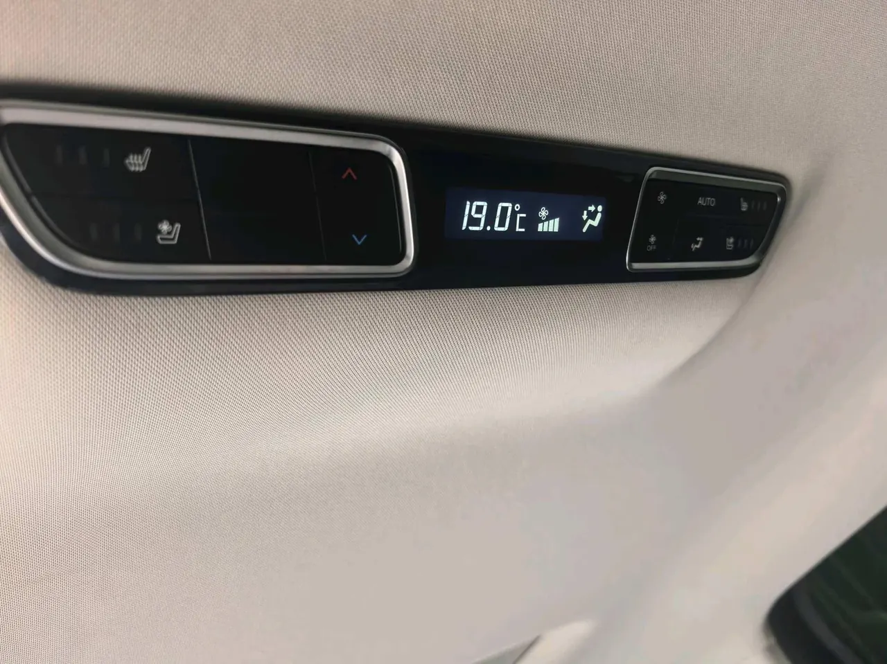 Chuanqi 2025 E8 2.0 150km PRO automatic gear 7