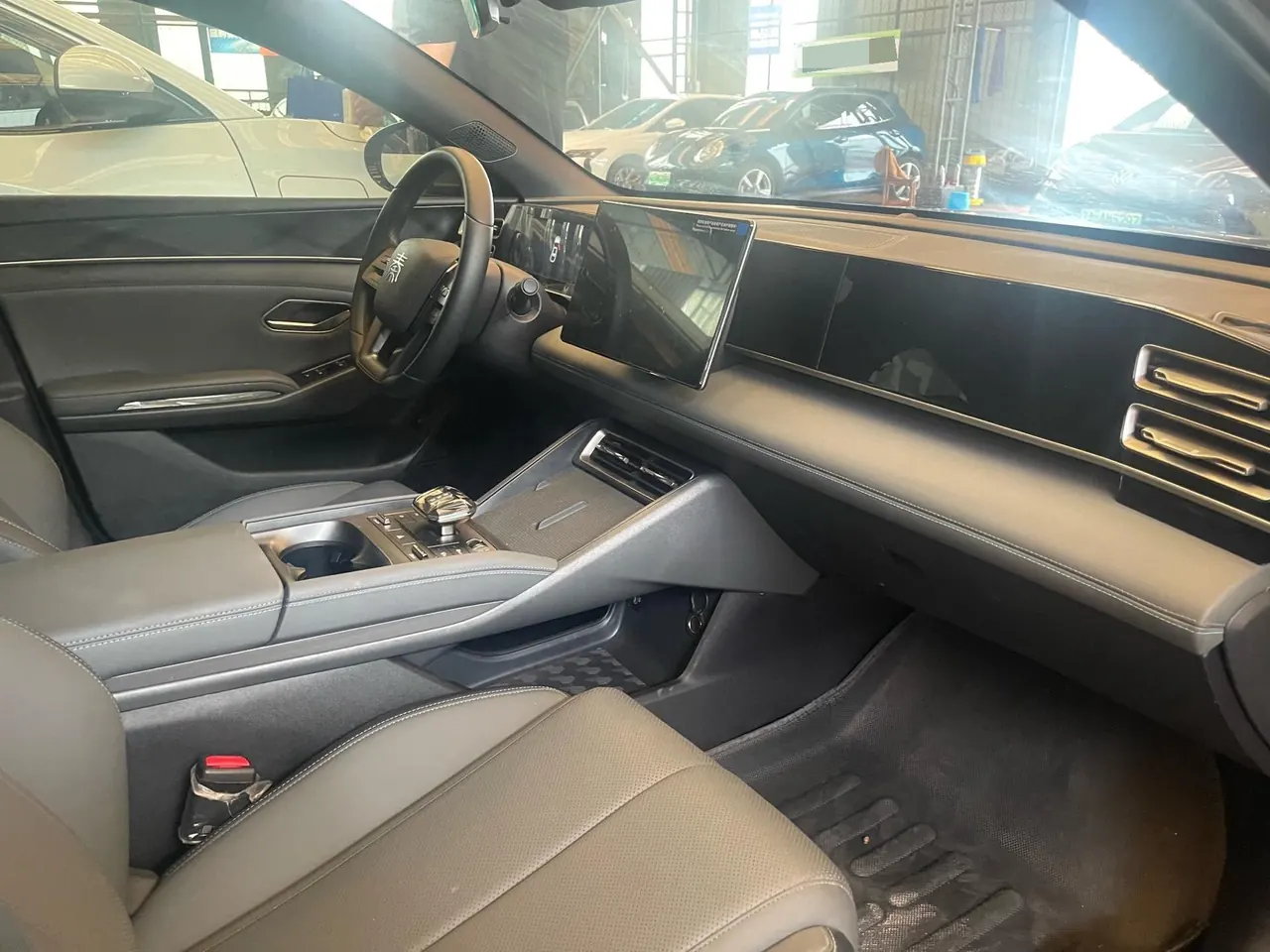 BYD 2025 Qin L DM-i 1.5 stepless smart driving version 80KM leading automatic gear 3