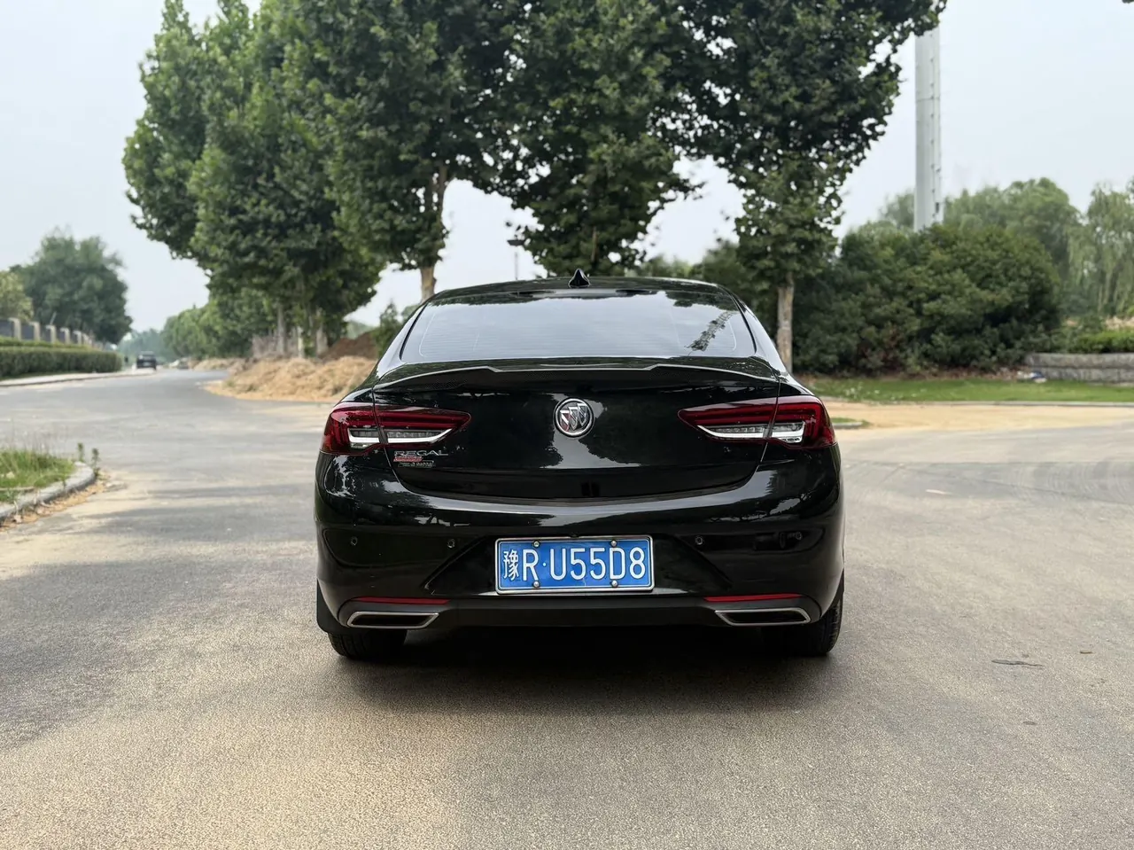 Buick 2020 Regal 1.5T 552T Elite Automatic Gear 8