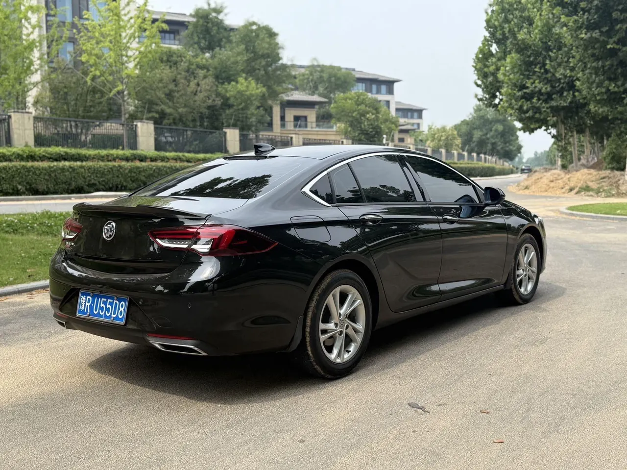 Buick 2020 Regal 1.5T 552T Elite Automatic Gear 9