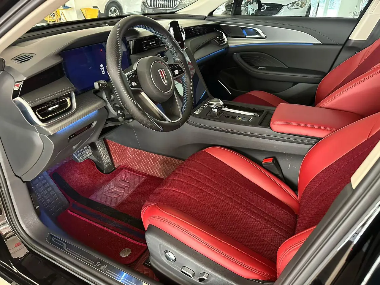 HongQi 2023 H5 2.0T Zhilian Qi Chang Edition Automatic Gear 4