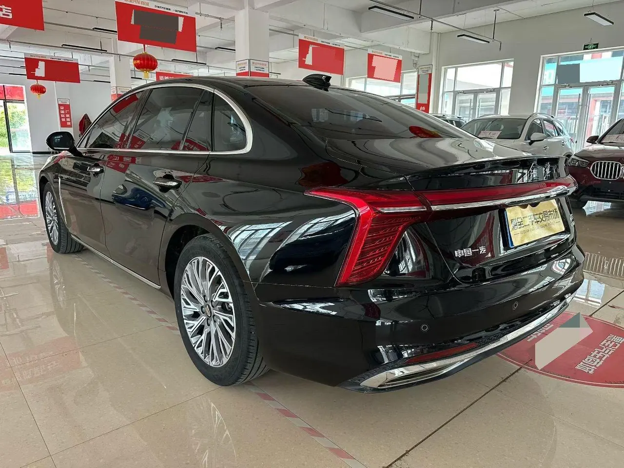HongQi 2023 H5 2.0T Zhilian Qi Chang Edition Automatic Gear 9