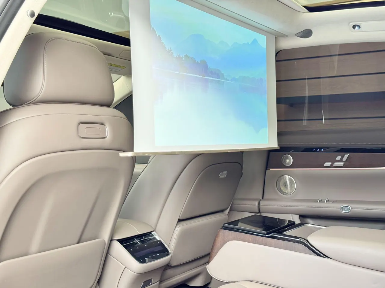 Luxeed 2025 S9 Ultra Automatic 4