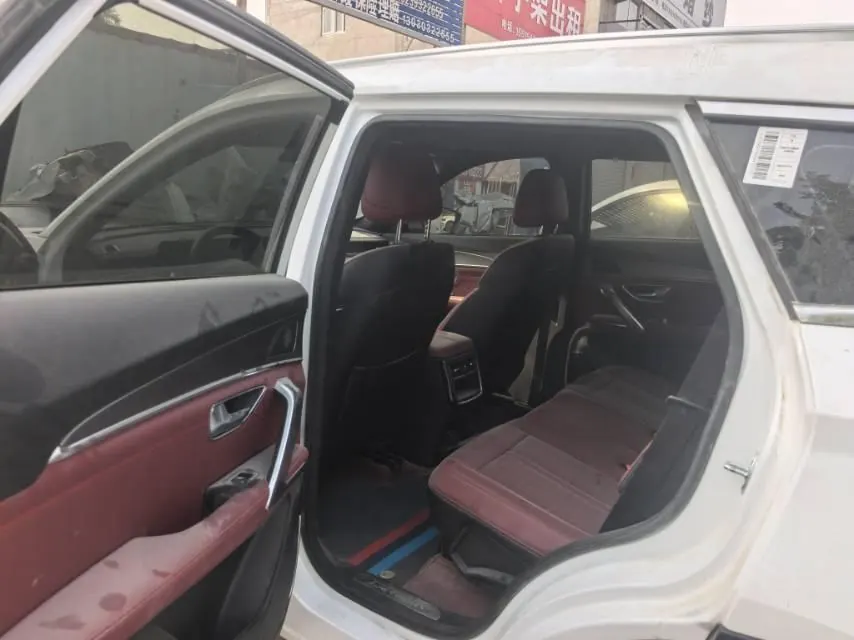 Jetour 2025 X70 PLUS 1.5T CVT Comfort Edition, 5 seats, automatic transmission 7