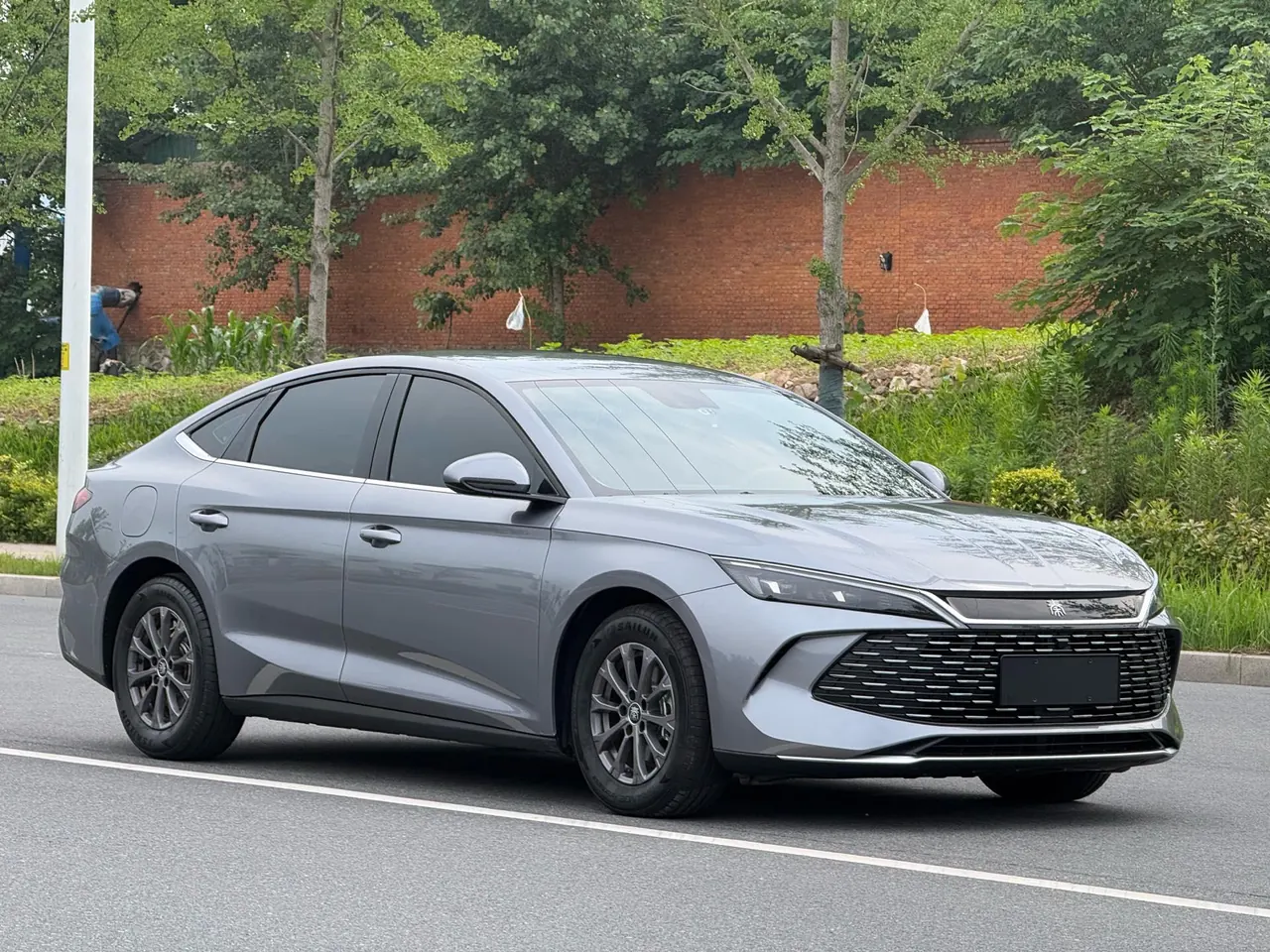 BYD 2024 Qin L DM-i 1.5 stepless 80KM leading automatic gear 3