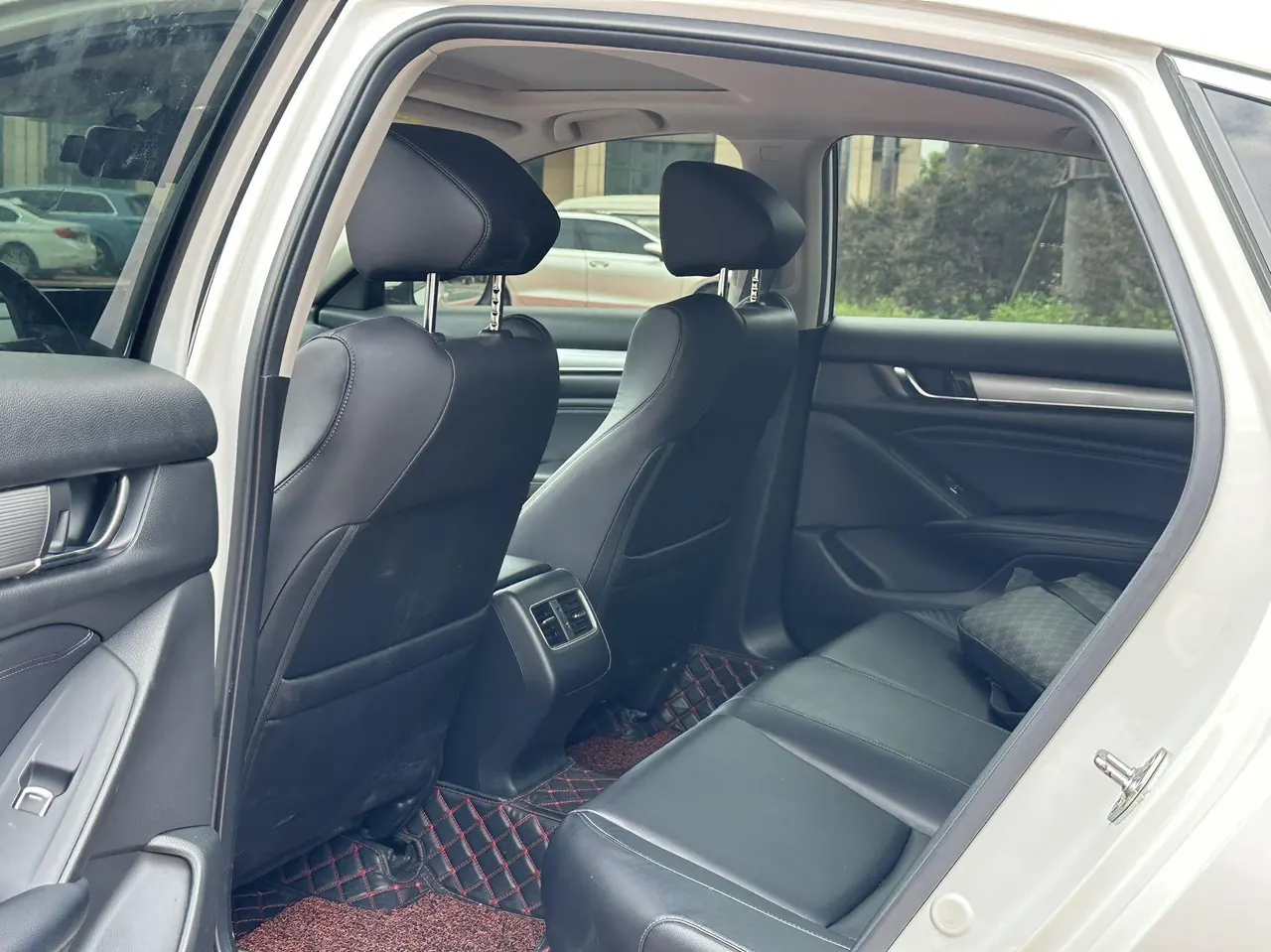 Honda 2021 10th Generation Accord 1.5T Stepless 260TURBO Luxury Star Limited Edition Automatic Gear 8