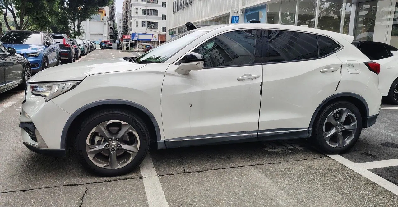 Acura 2021 CDX 1.5T Two-Drive Premium Edition Automatic Gear 3