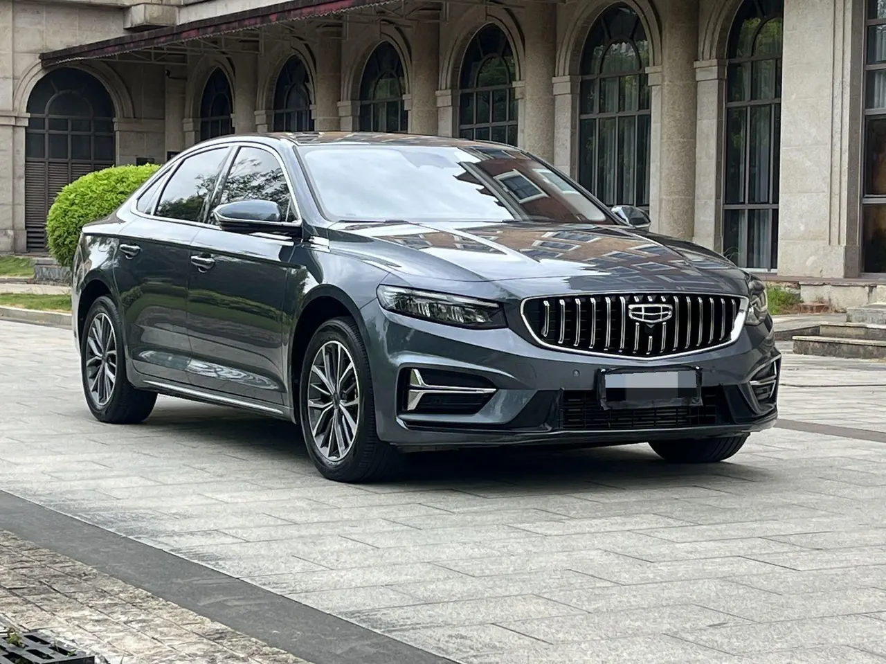 Geely 2023 Xingrui 2.0TD Luxury Automatic Transmission 3