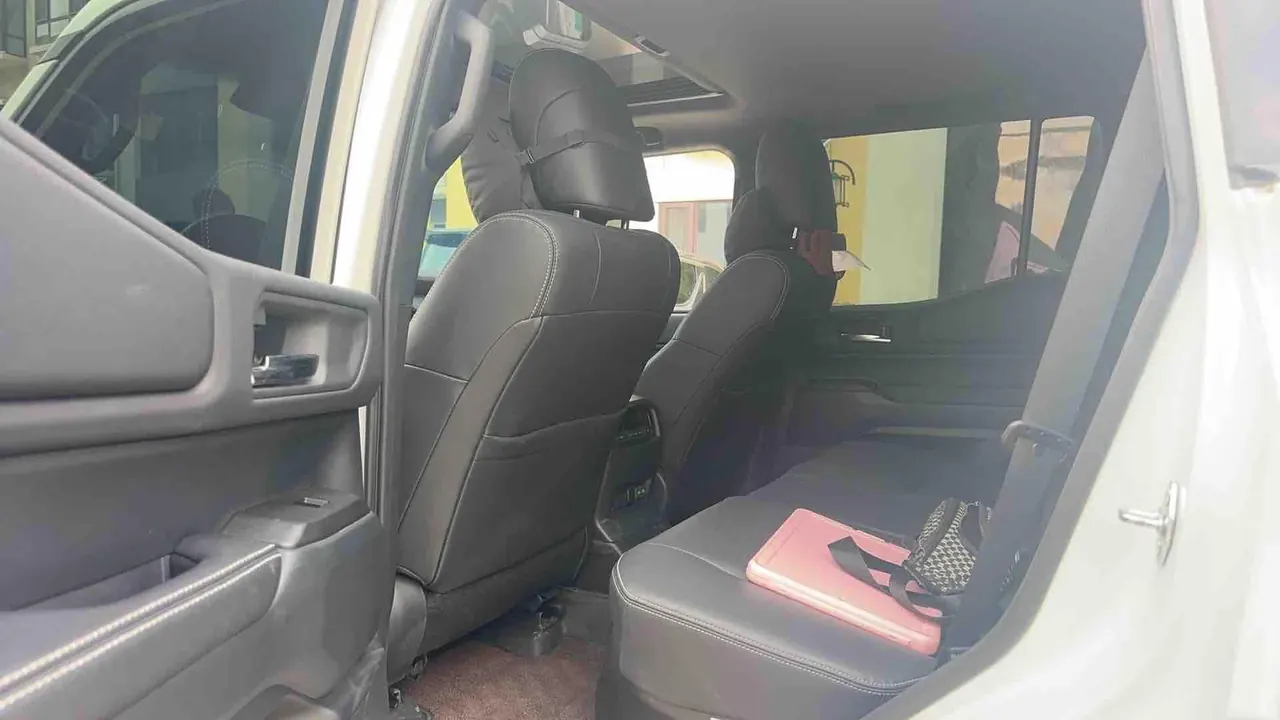 Toyota 2025 Prado HEV 2.4T all-around TX version 5-seat automatic gear 4