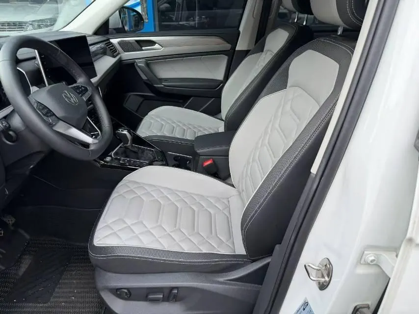 Volkswagen 2024 Tanyue 2.0TSI 330TSI Two-Drive R-Line High-Energy Edition Automatic Gear 6