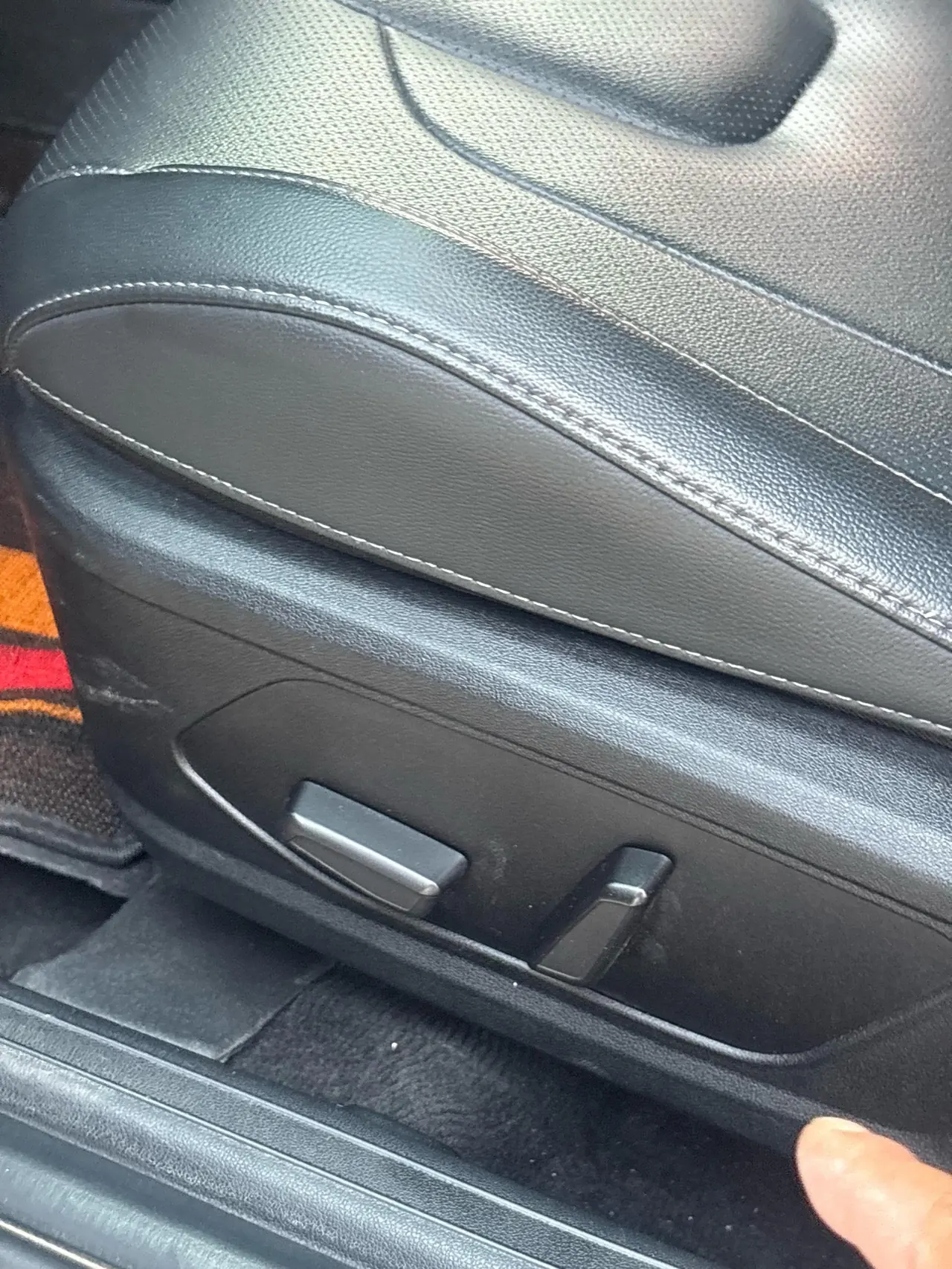 Hyundai 2021 Elantra -3-compartment 1.5 stepless LUX premium automatic gear 9
