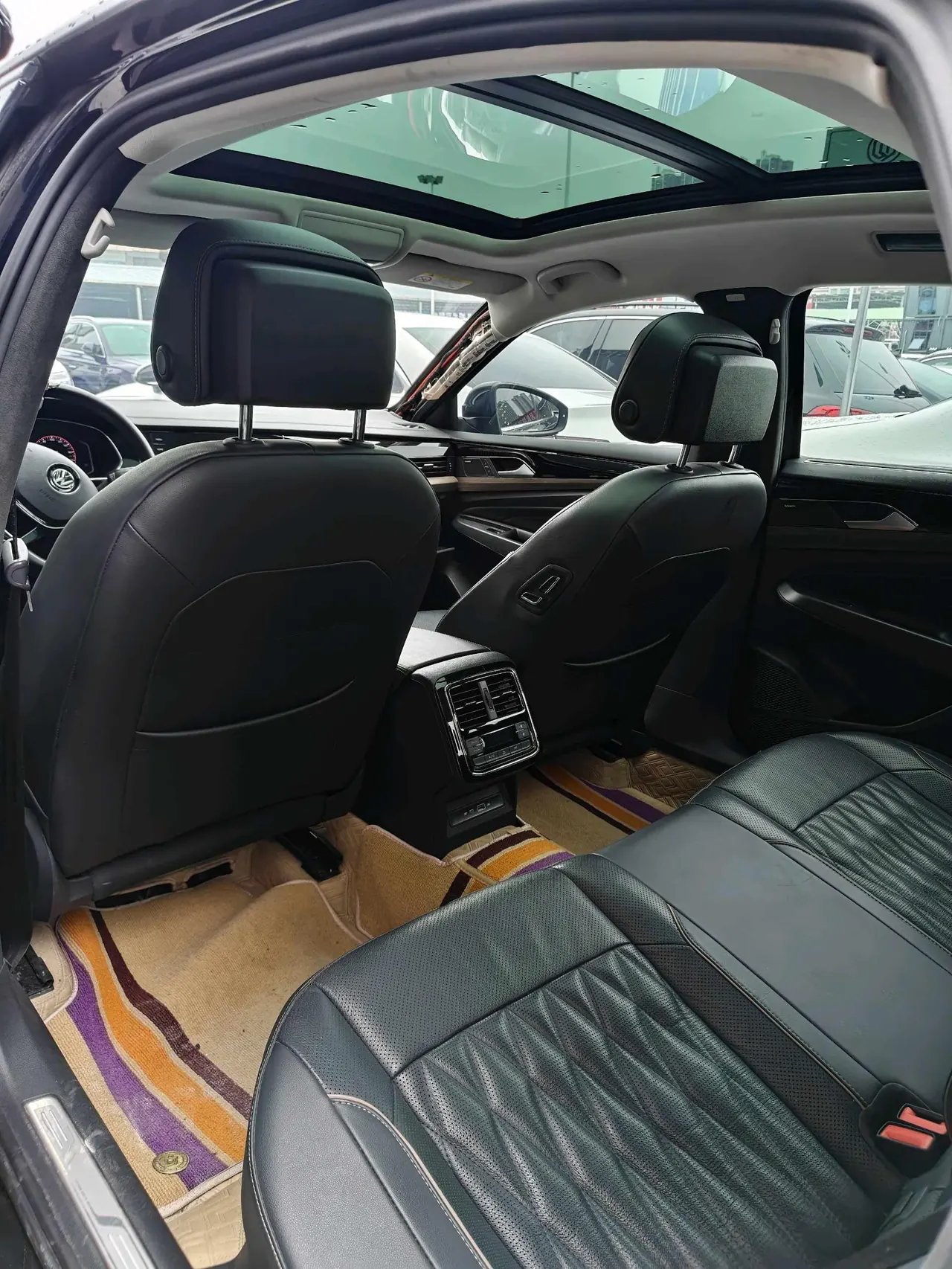 Volkswagen 2020 Passat 2.0TSI 330TSI Elite Edition Automatic 3