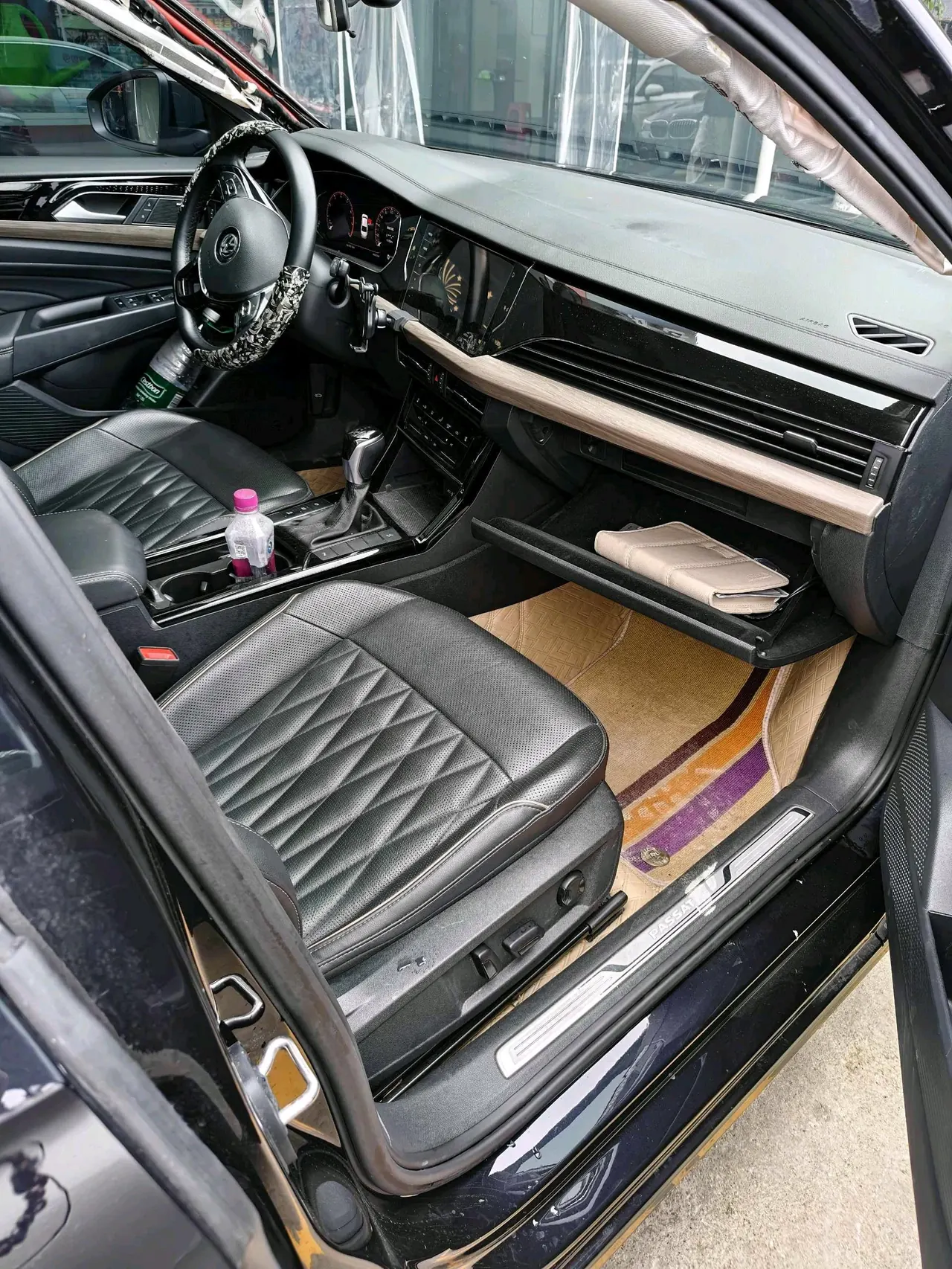 Volkswagen 2020 Passat 2.0TSI 330TSI Elite Edition Automatic 5