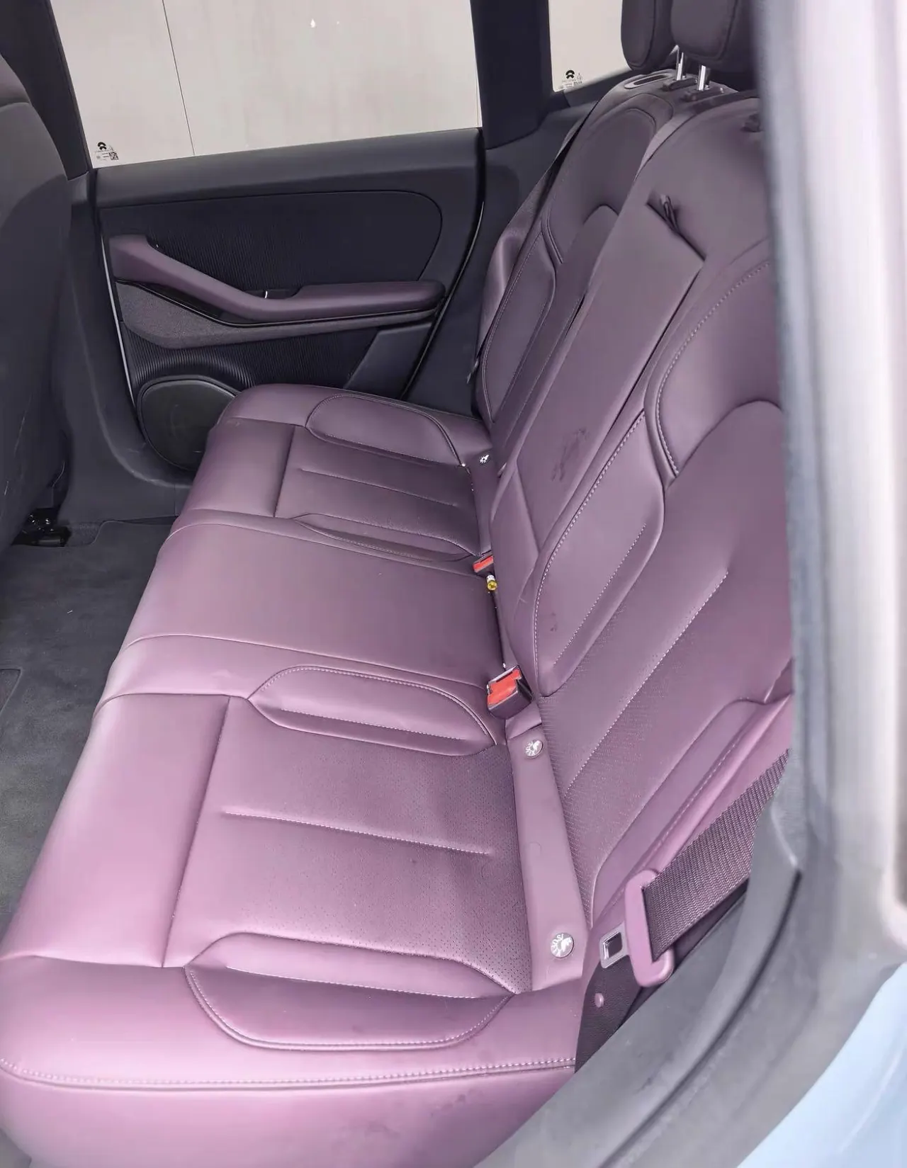 NIO 2024 ET5 75kWh automatic gear 3