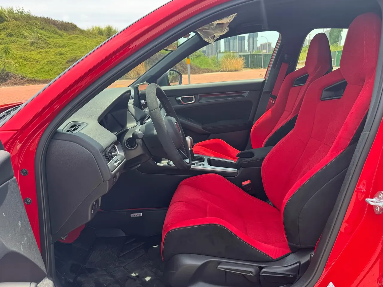 Honda Civic (Imported) 2023 Model Civic Type R 2.0T 420TURBO Manual Transmission 4