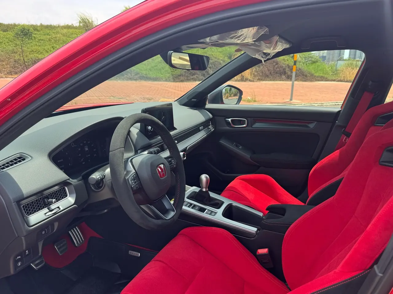 Honda Civic (Imported) 2023 Model Civic Type R 2.0T 420TURBO Manual Transmission 5