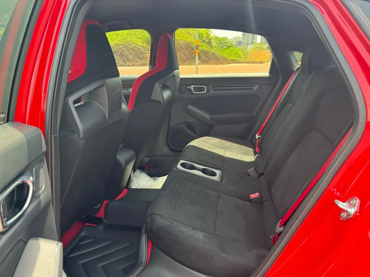 Honda Civic (Imported) 2023 Model Civic Type R 2.0T 420TURBO Manual Transmission 6