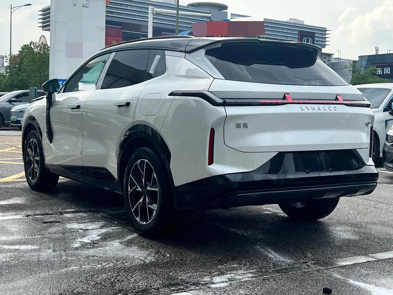 LYNK&amp;CO 2026 LYNK&amp;CO 08 EM-P 1.5T 230 Long Endurance Ultra H7 Automatic Gear 8