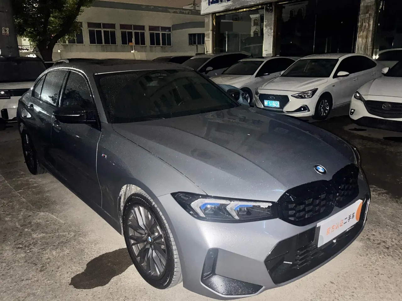 BMW 3 Series 2023 330Li 2.0T M Sports Obsidian Night Suit Automatic Gear 3