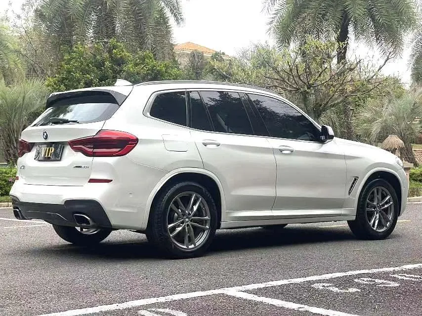 BMW 2020 X3 xDrive25i 2.0T M sports suit automatic gear 3