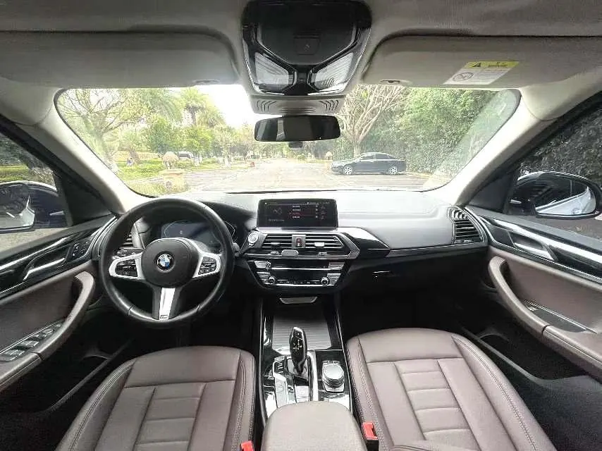 BMW 2020 X3 xDrive25i 2.0T M sports suit automatic gear 9