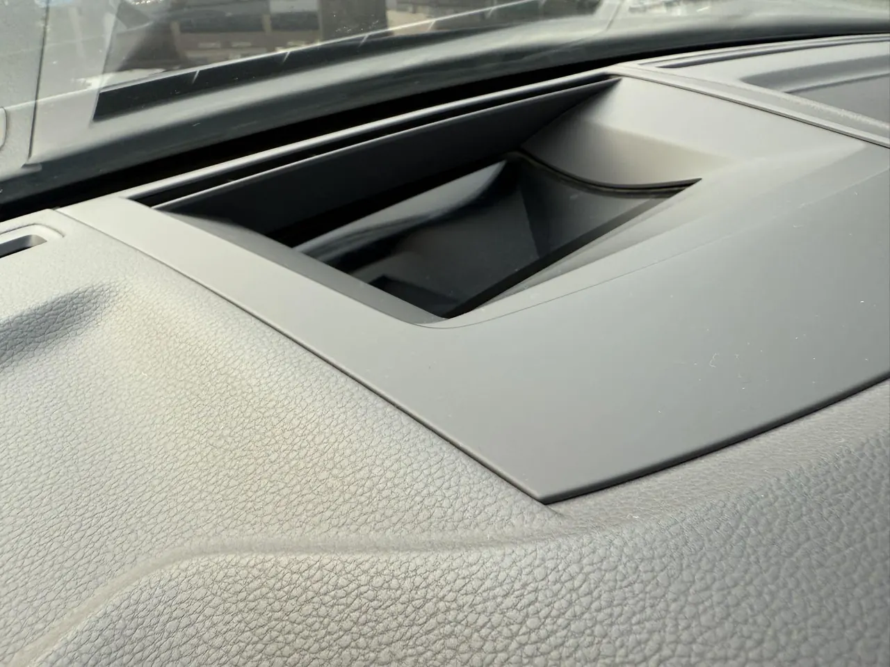Volkswagen Touareg (Imported) 2021 Touareg 3.0TSI Sharp Edition Classic Sports Suit Automatic Gear 10