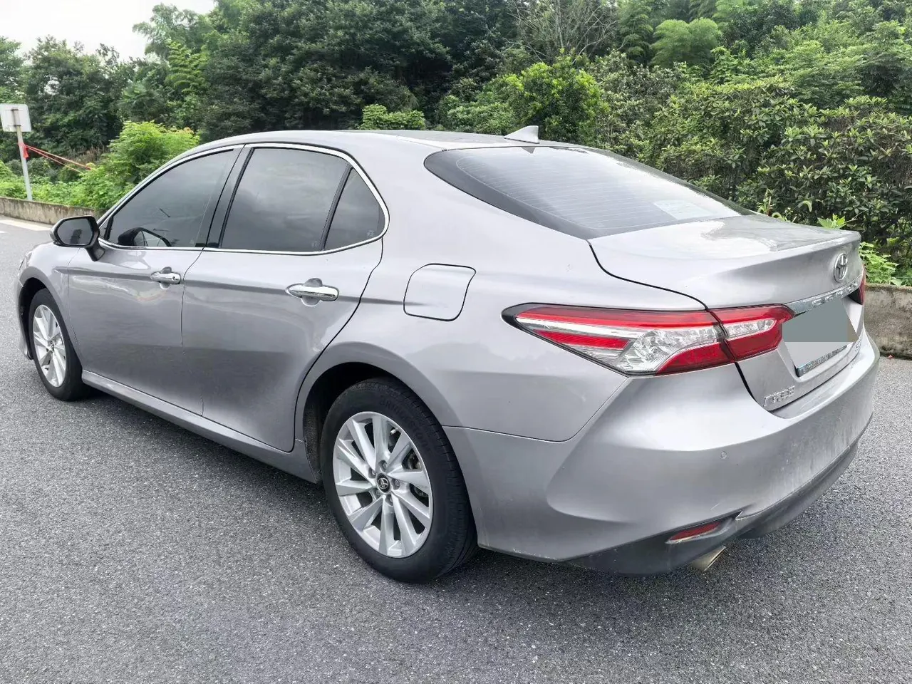 Toyota 2021 Camry 2.0G Stepless Deluxe Edition Automatic Gear 6