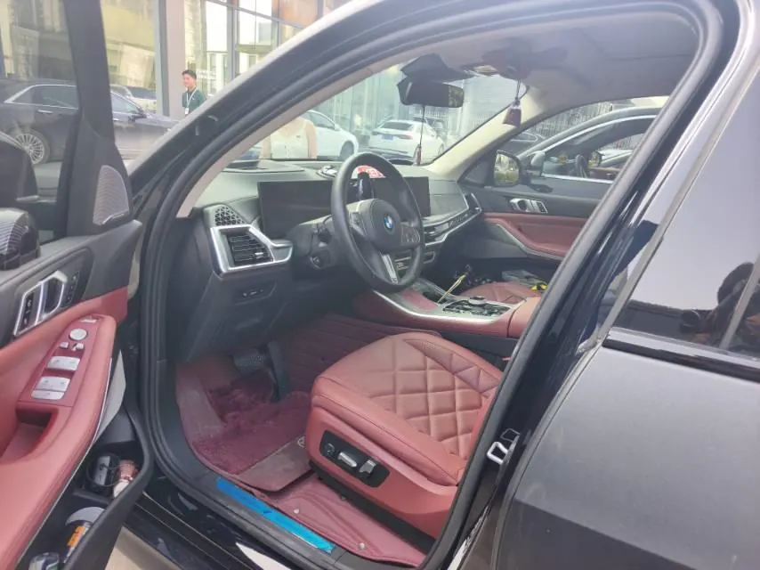 BMW 2023 X5 xDrive30Li 48V 2.0T exclusive m sports obsidian night suit automatic gear 2