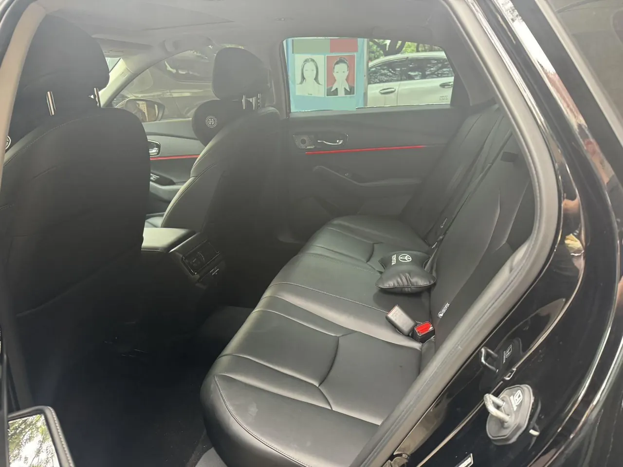 Honda 2025 11th Generation Accord 1.5T Stepless 260TURBO Sports Series Deluxe Automatic Gear 3