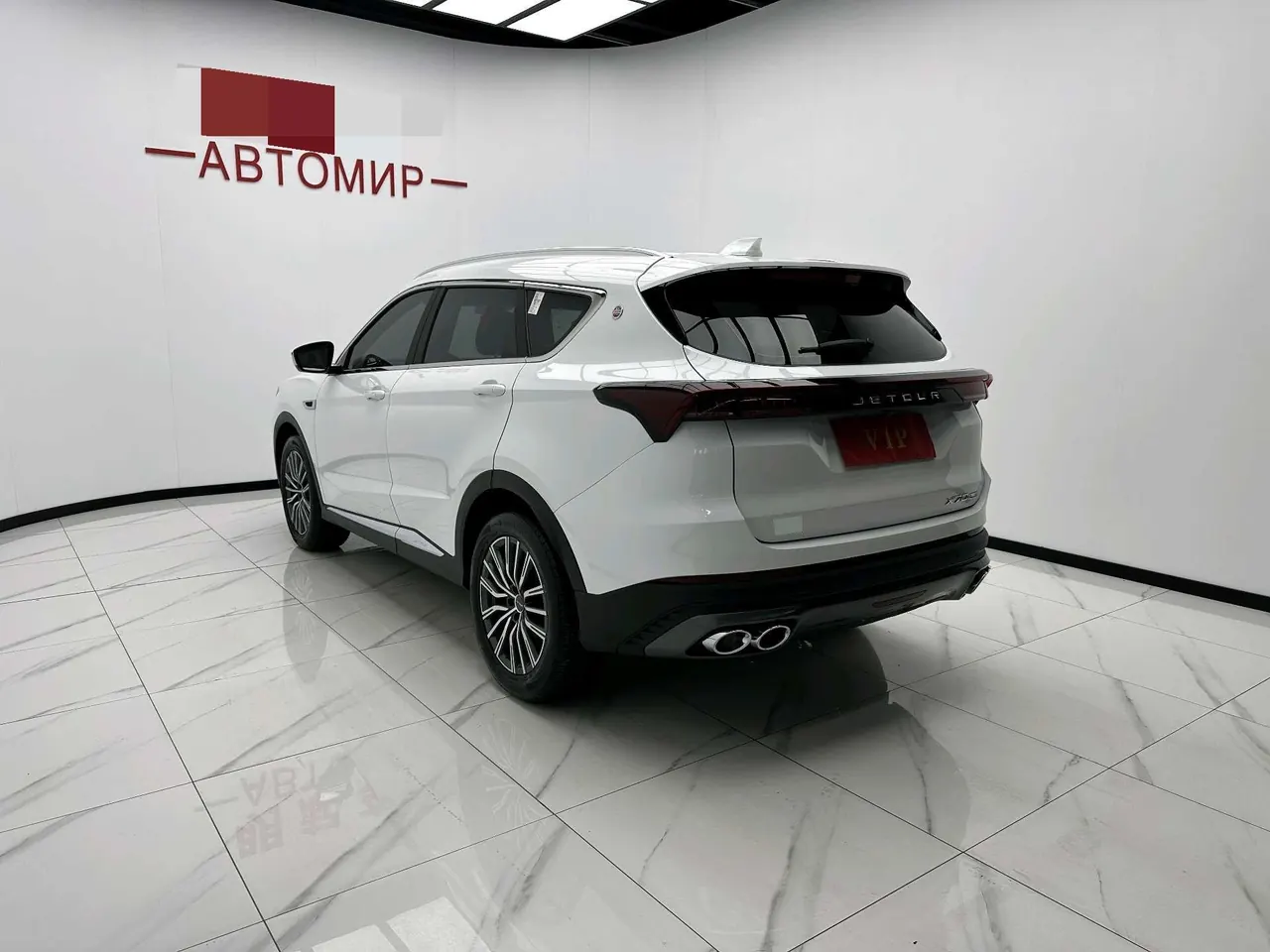 Jetour 2023 X70 PLUS 1.5T Brave PLUS5 Automatic Gear 8