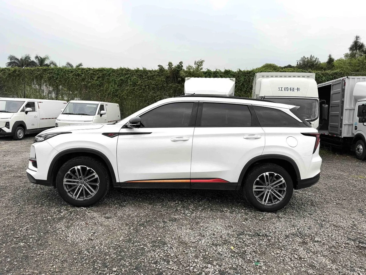 ChangAn 2020 CS75 PLUS 1.5T Luxury Automatic Gear 3