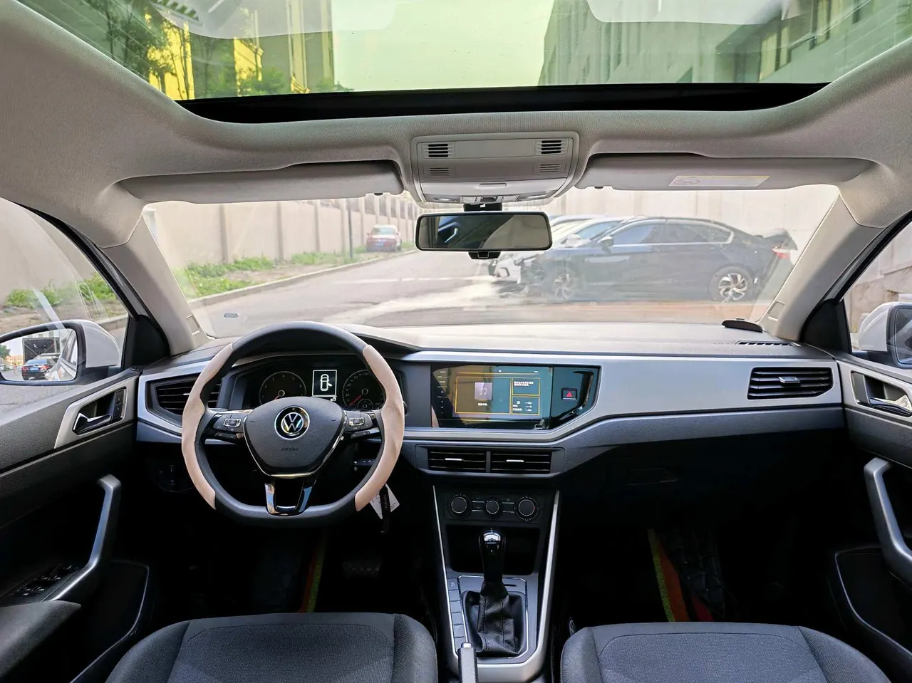 Volkswagen 2021 POLO Plus 1.5 Panoramic Music Edition Automatic Gear 8