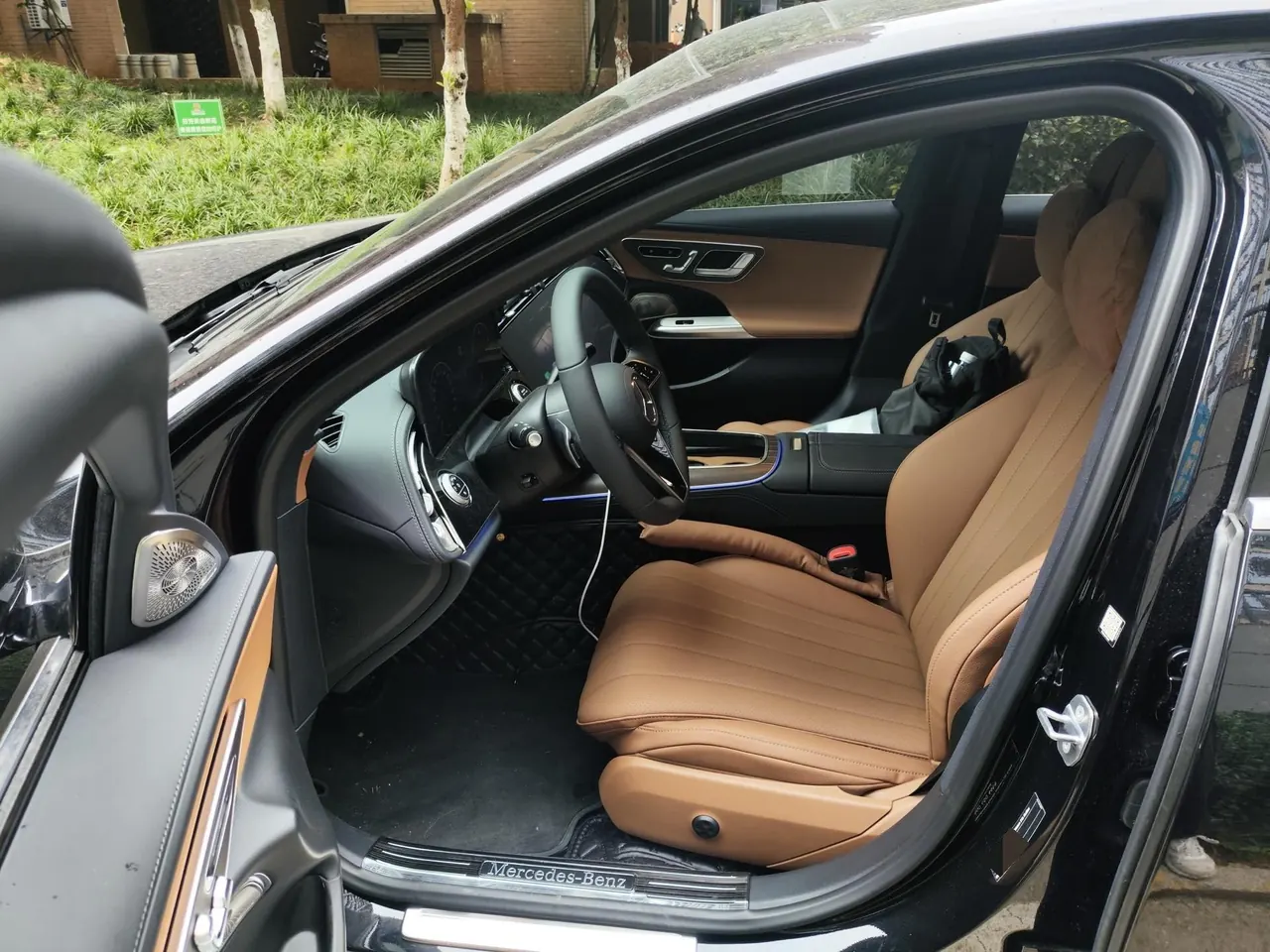 Mercedes Benz E-Class 2026 model E 300 L 48V 2.0T Luxury Edition Automatic 4
