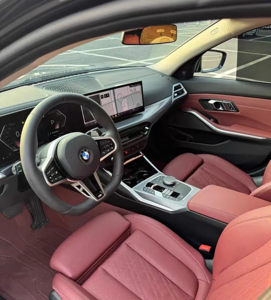 BMW 3 Series 2023 325i 2.0T M Sports Suit Automatic Gear 3