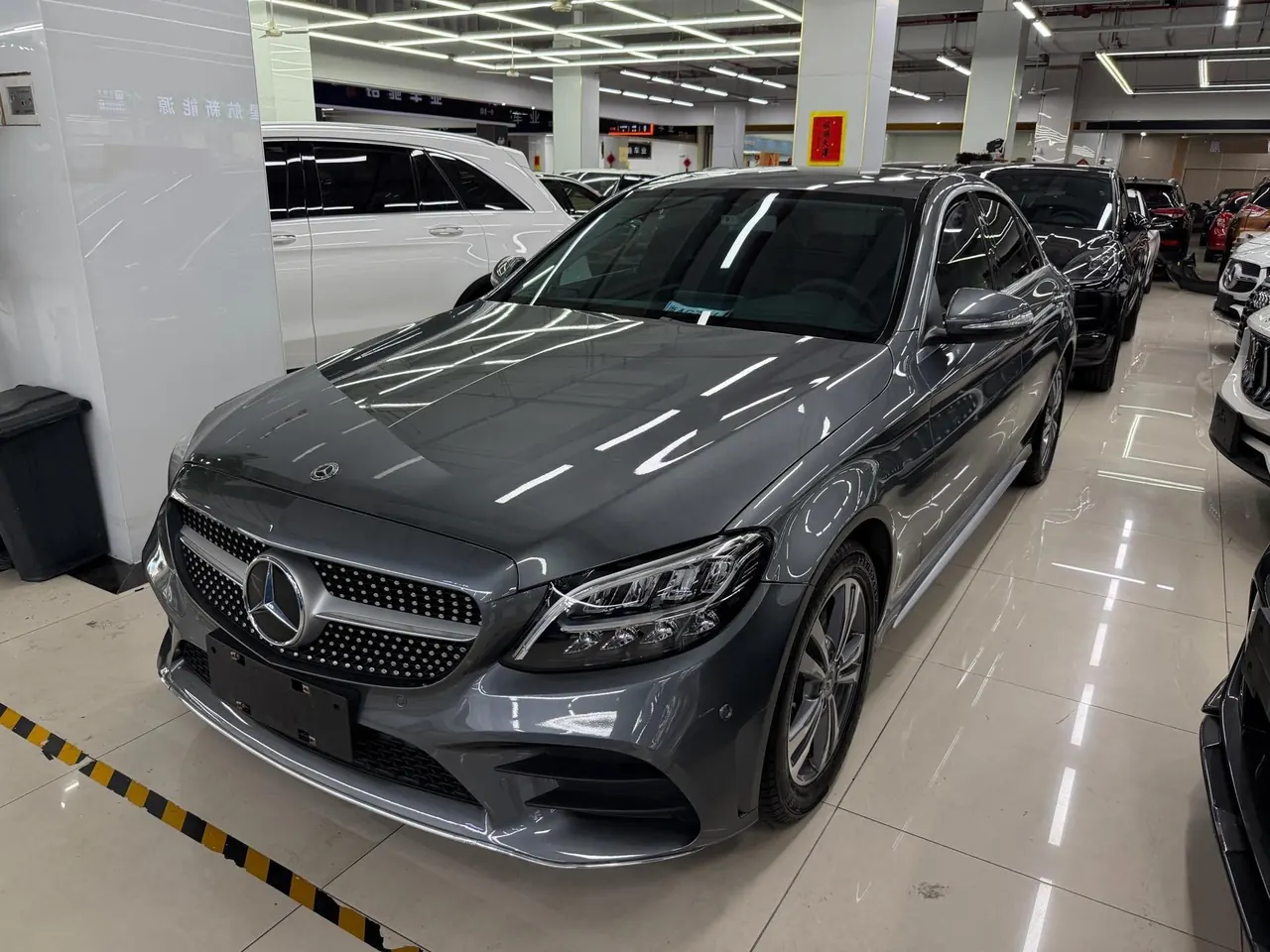 Mercedes Benz Class C 2020 C 200 L 1.5T Fashion Sports Edition (Modified) Automatic Gear - View 1