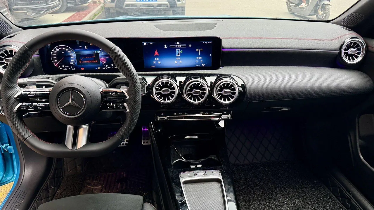 Mercedes Benz CLA (Imported) 2025 CLA 200 1.3T Automatic 5