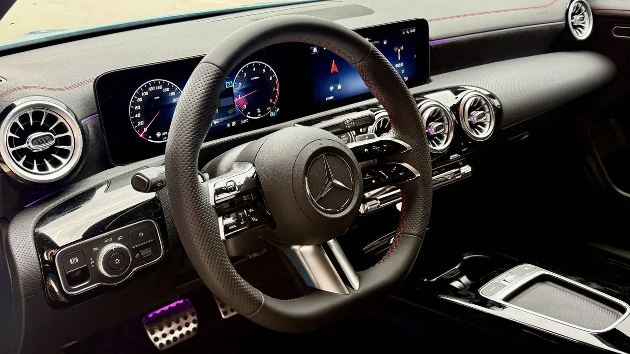 Mercedes Benz CLA (Imported) 2025 CLA 200 1.3T Automatic 7