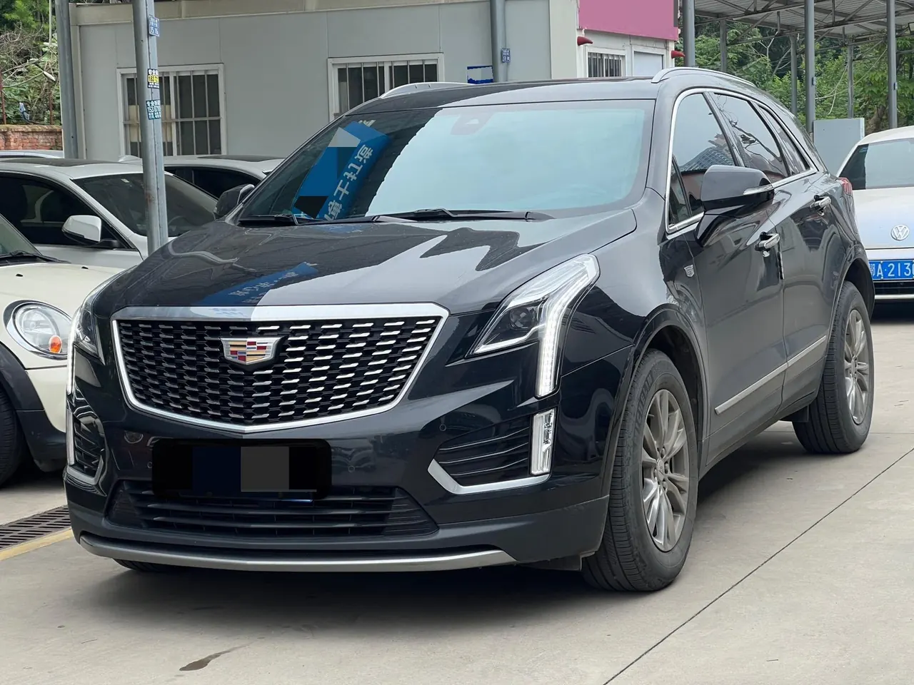 Cadillac 2020 XT5 2.0T 28T Luxury Automatic Gear - View 1