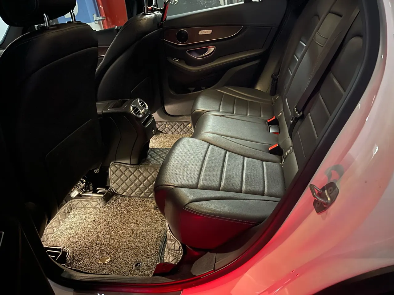 Mercedes Benz 2020 GLC 260 L 4MATIC 2.0T Luxury (Modified) Automatic Gear 9