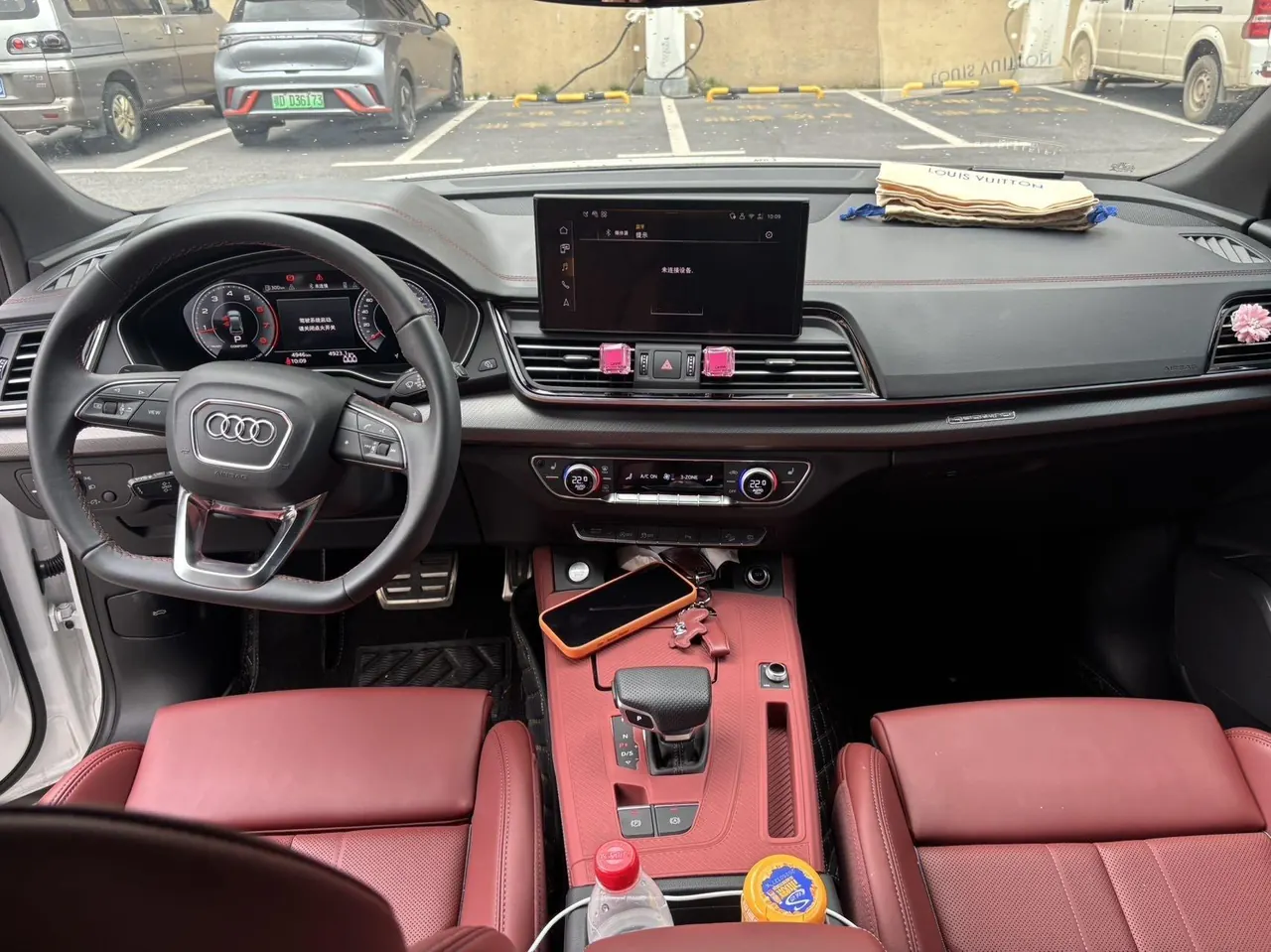 Audi 2025 Q5L 2.0TFSI 40TFSI luxury dynamic automatic 6