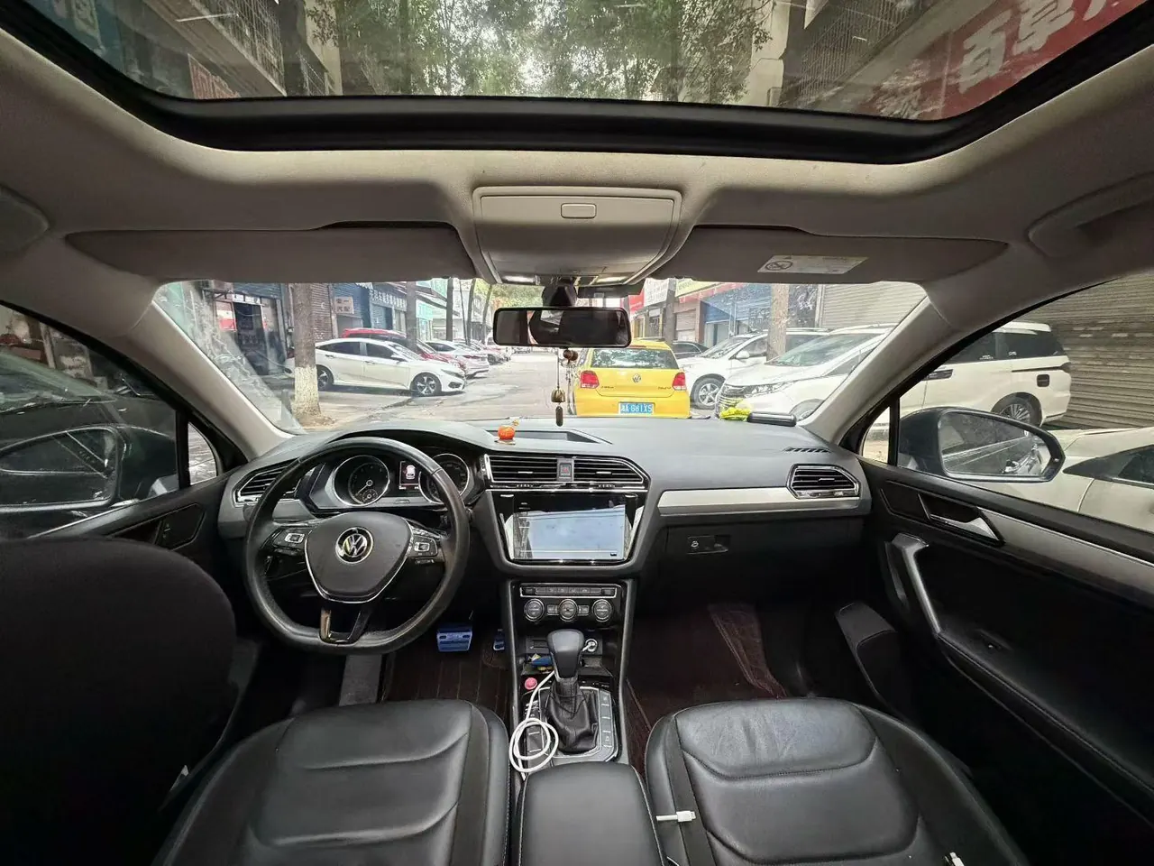 Volkswagen 2020 Tiguan L 2.0TSI 330TSI Two-Drive Panoramic Comfort Edition Automatic Gear 5